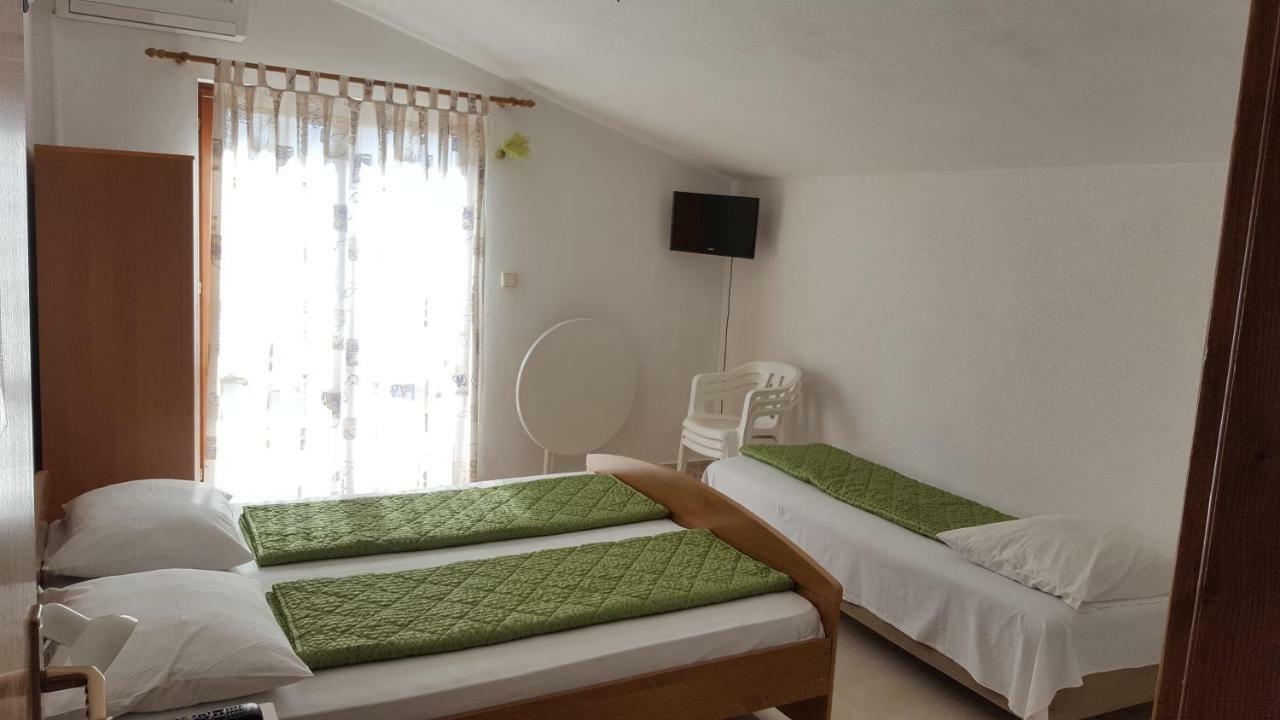 Studio Apartmani Marinella Baška Voda Εξωτερικό φωτογραφία